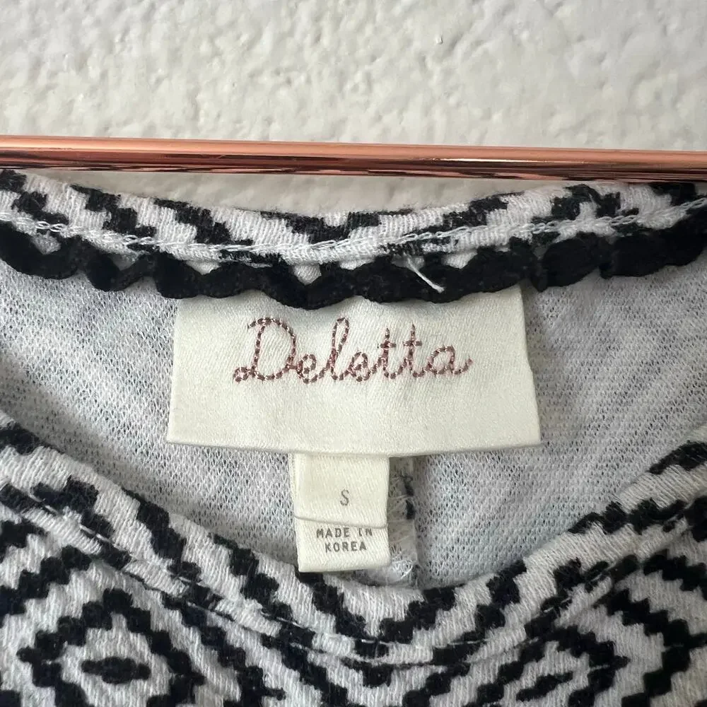 Anthropologie Deletta geometrical jacquard twofer layered tank top black white